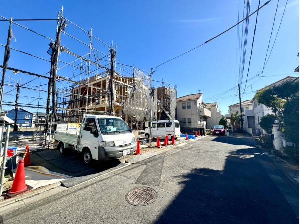 道路も広く車のアクセス良し