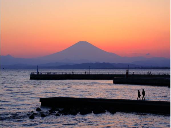 海までは徒歩13分（約1620m）心豊かなゆとりのある生活が送れそうです。
