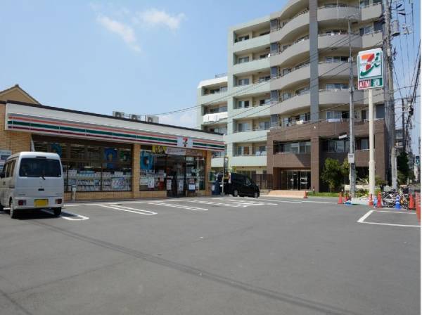 コンビニまで約140ｍ