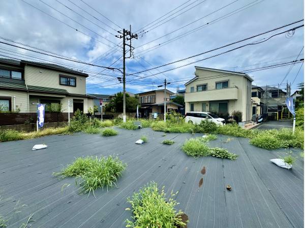 角地に付、陽当たり・風通し良好です♪