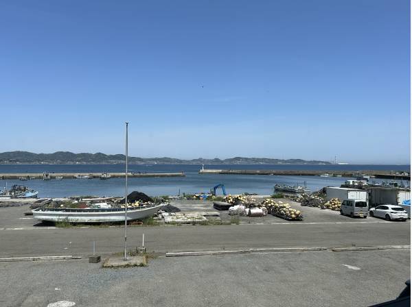 道路向かいの海です♪♪