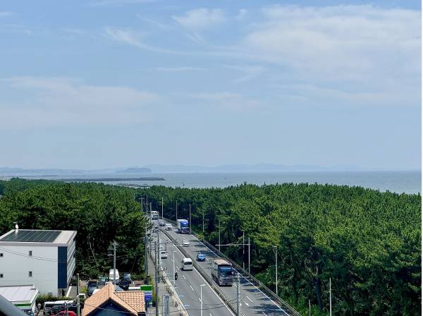 天気の良い日には江の島も望みます