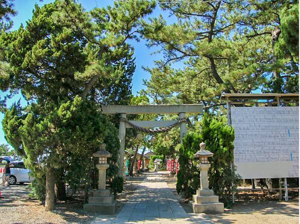 森戸神社まで徒歩10分 (約800ｍ)