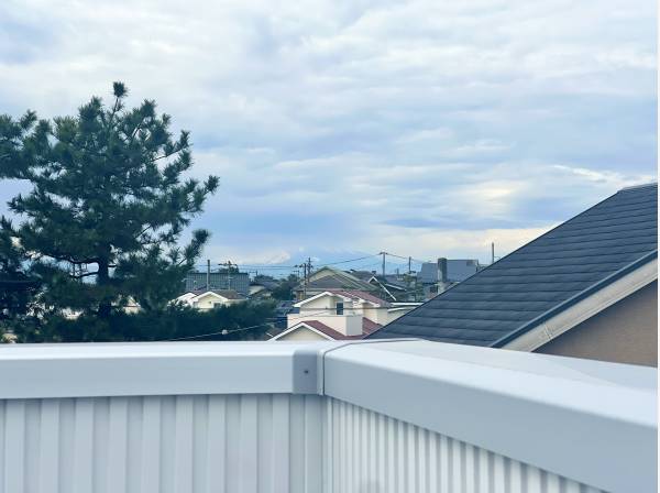 天気が良い日には富士山も。