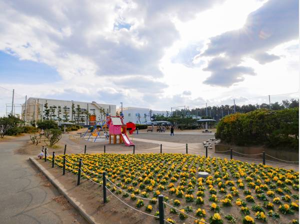 神奈川県立 湘南汐見台公園まで徒歩3分（約220m）