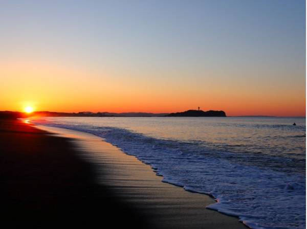 朝や夕に海を楽しむ。