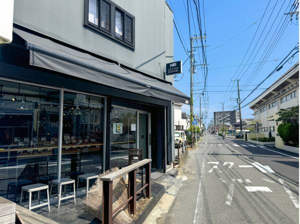 27COFFEEROASTERSまで徒歩4分（約270m）