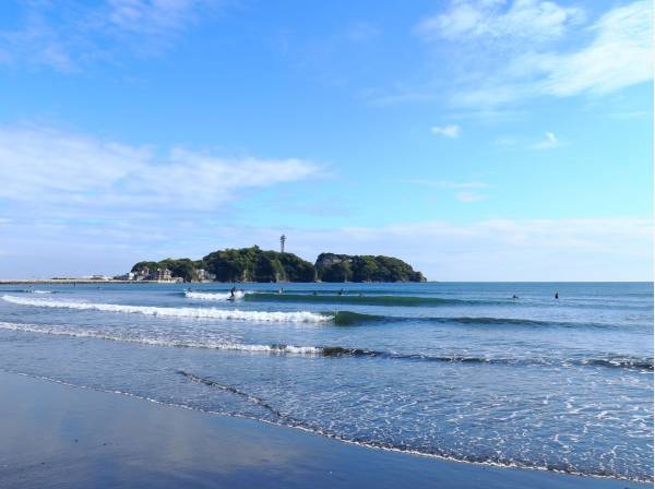 片瀬西浜海水浴まで徒歩9分 (約700ｍ)