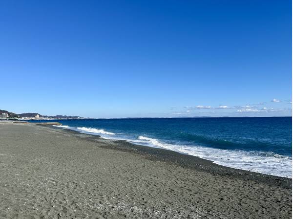 海岸までは徒歩1分（約80m）