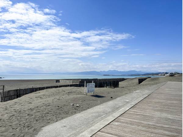 海まで自転車で5分 (約1.3ｋｍ)