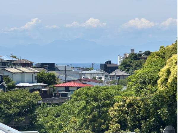 遠望には相模湾を望みます